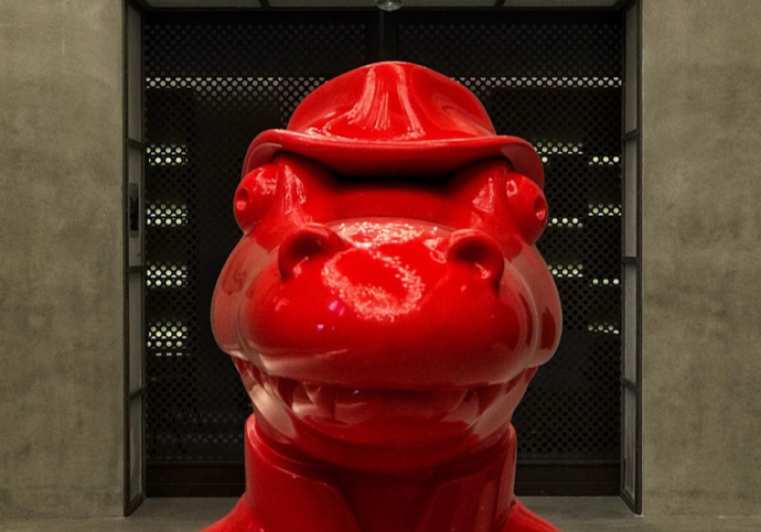 Artist Sculpture Production 5