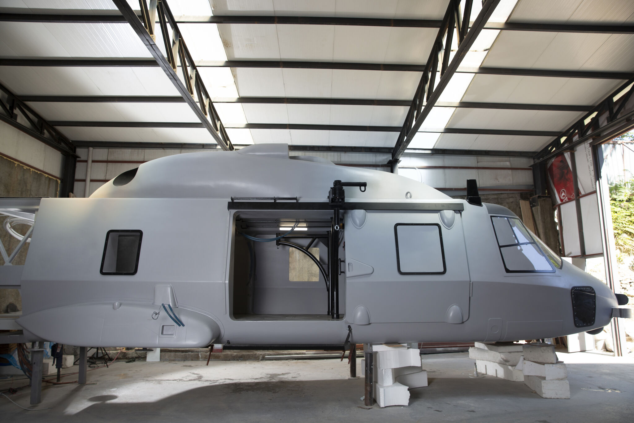 Mock Up Helikopter Production 2